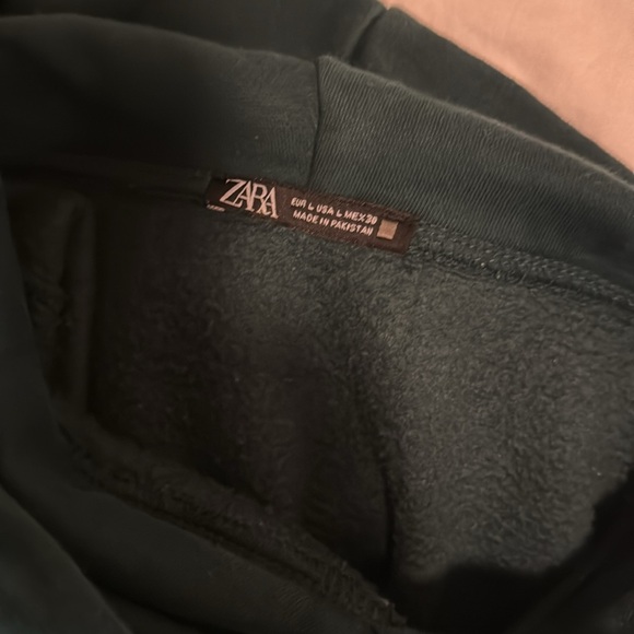 Zara Green Hoodie - Picture 3 of 4